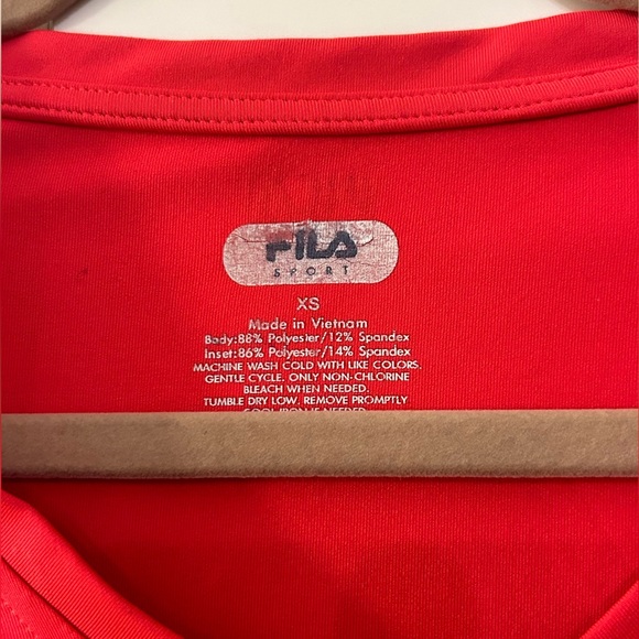 FILA Athletic Breathable Long Sleeve Top - Picture 4 of 9